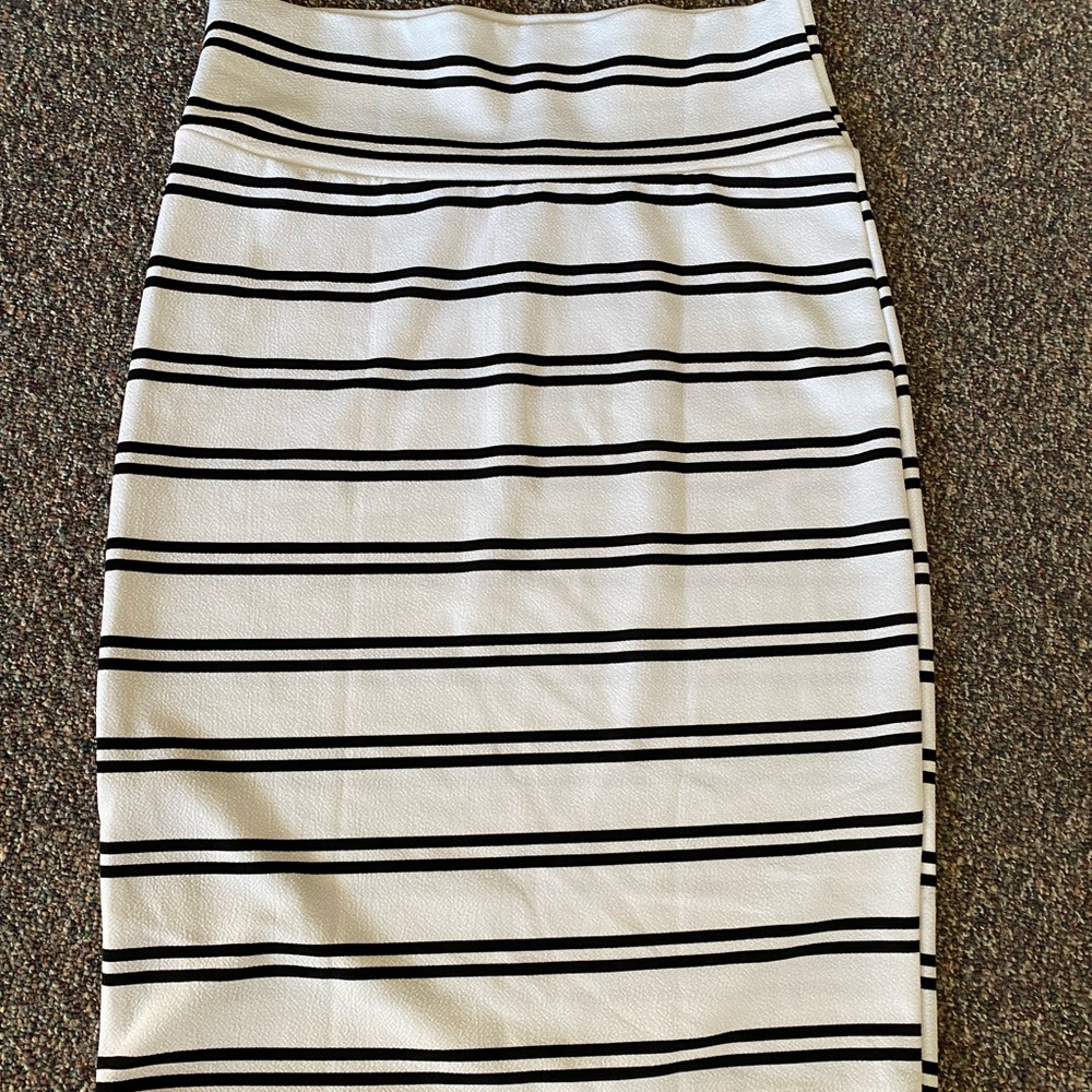 Lularoe pencil skirt